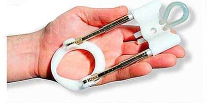 Extender for the enlargement of the phallus